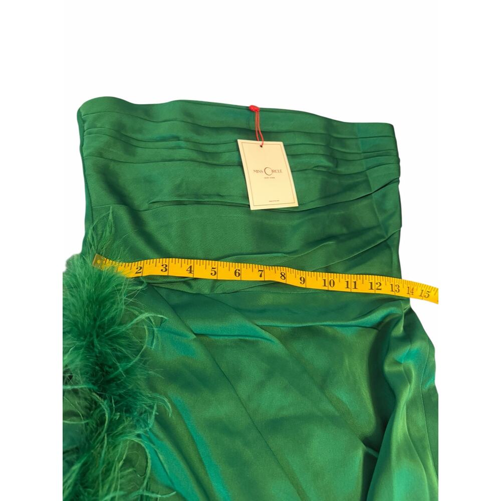 NWT Perrin Emerald Green Feather Miss Circle New York Gown - Size M - Picture 6 of 15